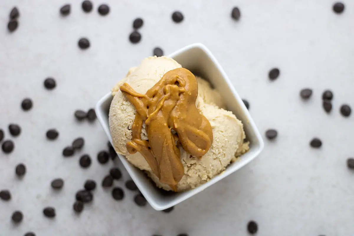 peanut butter ice cream in a white bowl