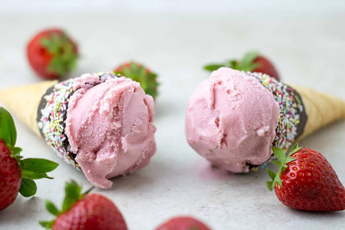 strawberry ice cream in cones